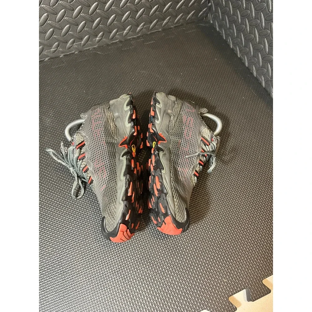 La Sportiva Wildcat Trail Running Shoes Womens 7.5 Grey Red Mesh Hiking Sneaker